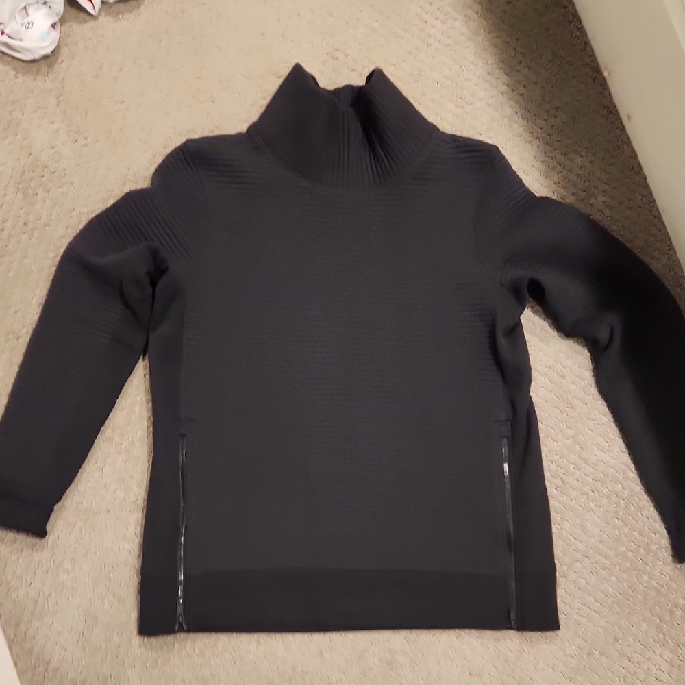 All in Motion Women's Quilted Pullover Sweatshirt - Size S Black NWOT*